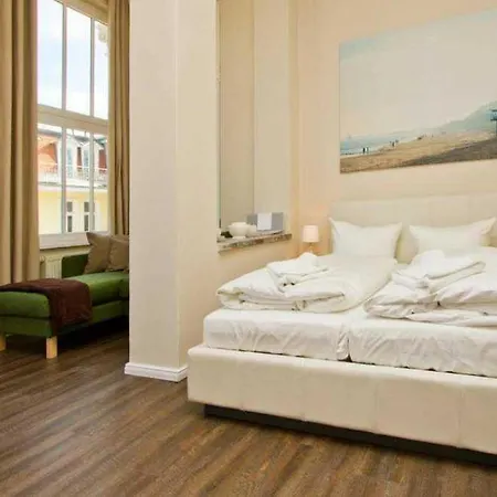 Anna Bansin, 5 Saphir *